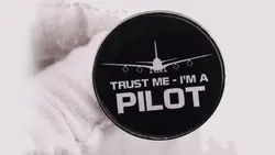 سنجاق و نشان پایلت | Trust Me I'm A Pilot Brooch Badge