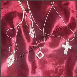 گردنبند طرح جواهر