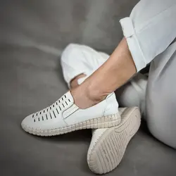 کفش طبی دست باف لارا