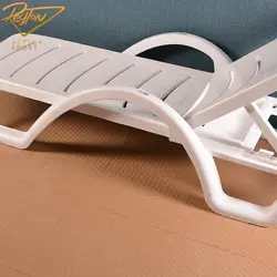 کفپوش تایل پولکی