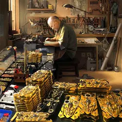 قاب آیفون Zimon Skull