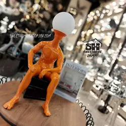 آباژور ورمیزی مدرن مدل مانکن