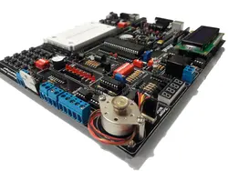 برد آموزشی میکروکنترلر AVR همراه با کیف