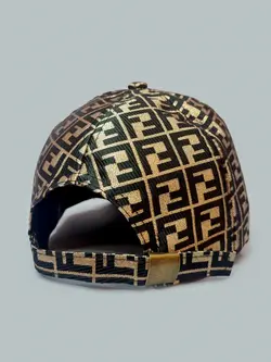 کلاه کپ برند Fendi طلایی و مشکی لاکچری کد 9742