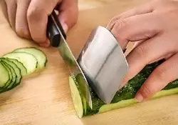 محافظ انگشت آشپزی استیل کد R467 - فروشگاه اینترنتی 70کالا با تخفیفهای هیجان انگیز