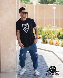 تیشرت پنبه سوپرمشکی B