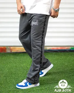 اسلش بگ‌استایل طوسی تیره بغل دکمه