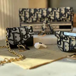 کاور ایرپاد دیور پارچه ای مناسب برای ایرپاد اپل Airpod 1 / 2/ 3 / pro