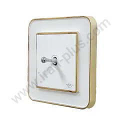 شاسی راه پله کلاسیک مدل ارس سفید طلایی میانی سفید