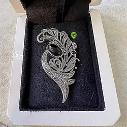 گل سینه زیبا کد2454