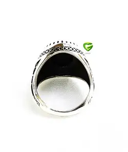 انگشترمشکی دورسفیدریز کد 1365