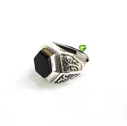 انگشتر6ضلعی مشکی اونیکس کد1369