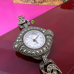 ساعت بیضی شیک کد1053