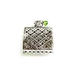 آویزنقره مربع گردتراش کد1031