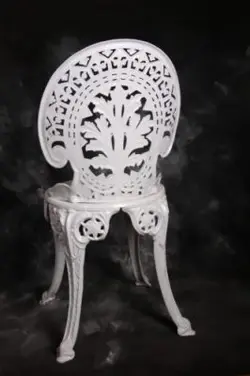 صندلی فلزی مدل طاوس