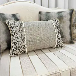 کوسن مستطیی طرح ماریتا مخمل بژ زغالی