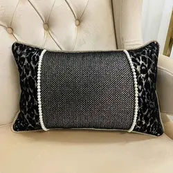 کوسن مستطیلی طرح ماریتا مخمل مشکی طلایی