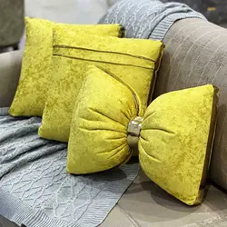 ست کوسن 3 عددی طرح سه بعدی مخمل زرد ابروبادی شاین