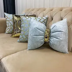 ست کوسن 4عددی طرح خرده شیشه مخمل آبی روشن چرم طلایی اکلیلی