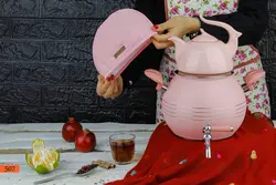 کتری کروپست مدل کیانا کف چدن رنگی با قوری فانتزی