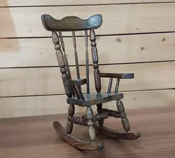 صندلی مادربزرگ دکوری چوبی {ارتفاع 25 سانتیمتر}