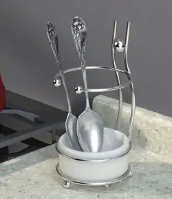 زیر قاشقی کنار گاز پلوتون طرح آدمک