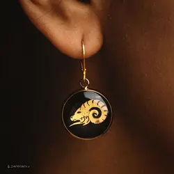 گوشواره نماد ماه فروردین