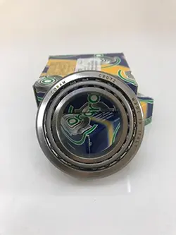 بلبرينگ چرخ جلو برند Coram مدل CR072 مناسب براي پرايد ساخت کشور ایتالیا