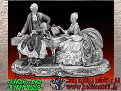 نخ و نقشه تندیس پیانو برای عشق