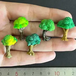 ماکت مینیاتوری درخت سبز 2ـ2.5  سانتیمتری بسته 5 عددی کد ۴