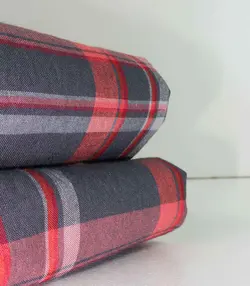 پیراهن چهار خانه کیا