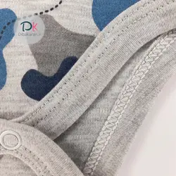 قیمت و خرید بلوز زیردکمه دار نوزادی دانالو مدل ارتشی | دیباکاران