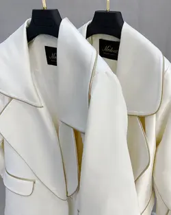 پالتو کرپ سفید مغزی طلایی