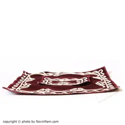 جانماز قرمز گلدوزی شده 2