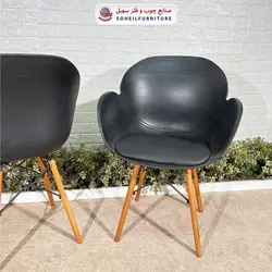 صندلی چوبی ایفلی مدرن مدل صدف چرمی دسته دار سهیل (صندلی فایبرگلاس نشکن)