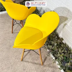 صندلی چوبی ایفلی مدرن مدل صدف چرمی دسته دار سهیل (صندلی فایبرگلاس نشکن)