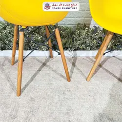 صندلی چوبی ایفلی مدرن مدل صدف دسته دار سهیل (صندلی فایبرگلاس نشکن)