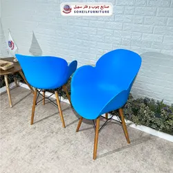 صندلی چوبی ایفلی مدرن مدل صدف دسته دار سهیل (صندلی فایبرگلاس نشکن)