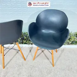 صندلی چوبی ایفلی مدرن مدل صدف دسته دار سهیل (صندلی فایبرگلاس نشکن)