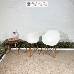 صندلی چوبی ایفلی مدرن مدل صدف دسته دار سهیل (صندلی فایبرگلاس نشکن)