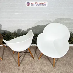 صندلی چوبی ایفلی مدرن مدل صدف دسته دار سهیل (صندلی فایبرگلاس نشکن)