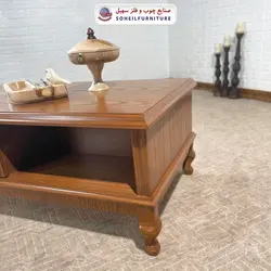 میز جلومبلی چوبی کلاسیک کشو دار مدل 132 سهیل (روکش طبیعی چوب بلوط)