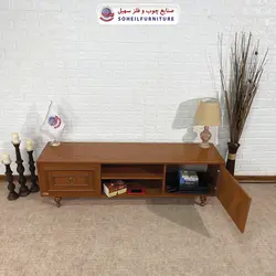 میز تلویزیون کلاسیک چوب و MDF مدل 135 سهیل (روکش طبیعی بلوط)