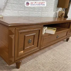 میز تلویزیون کلاسیک چوب و MDF مدل 130 سهیل (روکش طبیعی چوب بلوط)