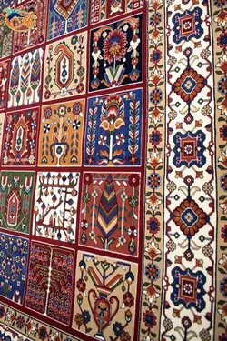 گبه ماشینی افرند زمینه لاکی کد 812