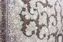 فرش ماشینی افرند 1200 شانه گل برجسته زمینه نقره ای کد 2232