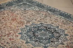 فرش ماشینی افرند 1200 شانه گل برجسته زمینه نقره ای کد 1506