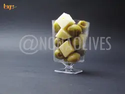 10 شات زیتون سوپر ویژه سبز با تکه های پنیر - فروشگاه اینترنتی نونا