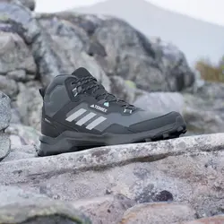 کفش زنانه ادیداس مدل Adidas women's shoes - HQ1049 - فروشگاه اسپرت گیت شیراز
