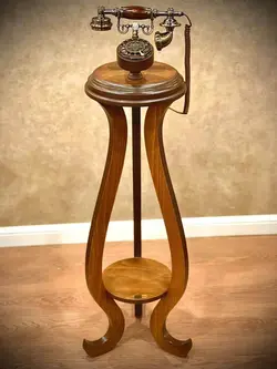 تلفن چوبی ایستاده گرند فون چرخشی 2025